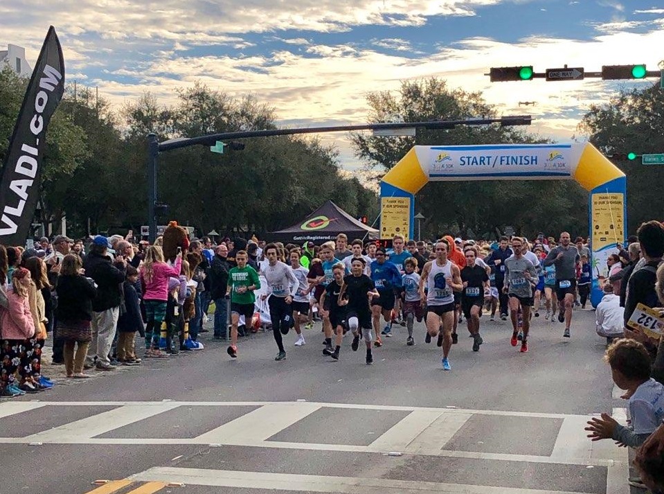 Volunteer with CBA for the 30A 10k Thanksgiving Day Races